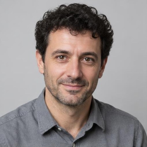 Sergiu Văduva — personaj editorial fictiv